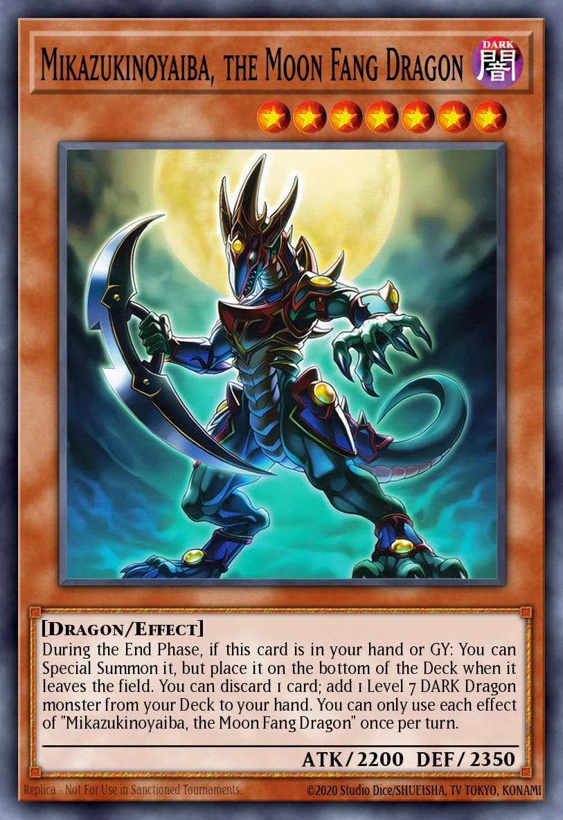 Mikazukinoyaiba, the Moon Fang Dragon — 2025 Mega-Pack Tin