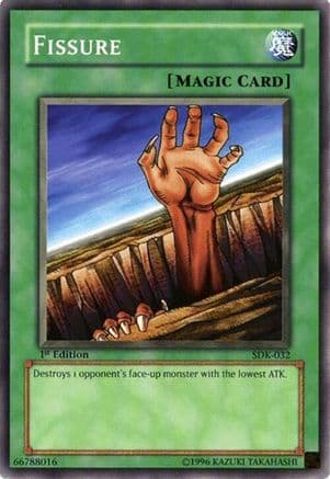 Fissure — Starter Deck: Kaiba Yu-Gi-Oh! card by KAZUKI TAKAHASHI