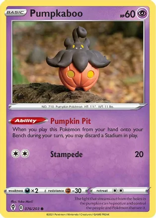 Pumpkaboo — SWSH07: Evolving Skies Pokémon TCG card by Yuka Morii