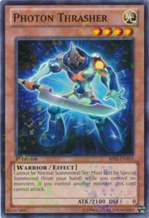 Photon Thrasher (Mosaic Rare) — Battle Pack 2: War of the Giants