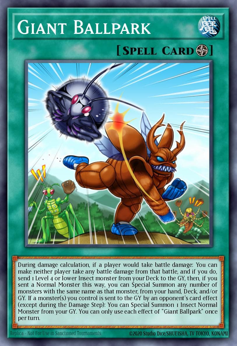Giant Ballpark — 2019 Gold Sarcophagus Tin Mega Pack